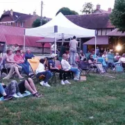 Séance de cinéma en plein air