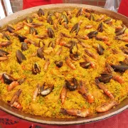 Soirée paella fiesta à Vinovalie