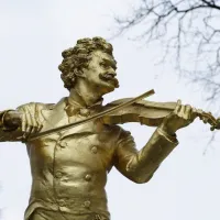 Pour atteindre le niveau de Johann Strauss ou autre virtuose, quelques cours de musique s'imposent&nbsp;! &copy; Herrenec