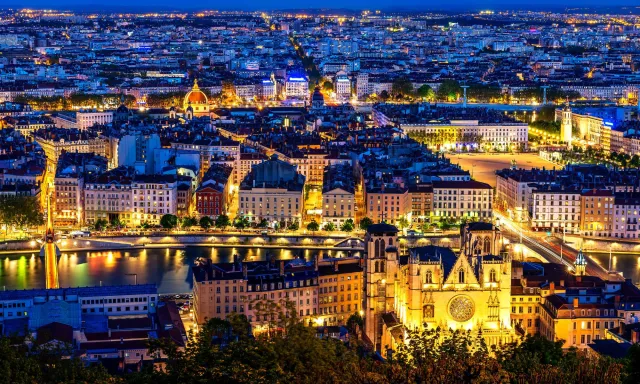 Lyon s\'illumine autour du 8 décembre pour la Fête des Lumières
