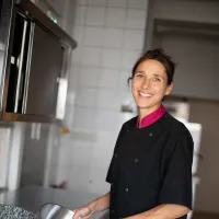 La Cheffe du restaurant Un petit truc en plus à Mulhouse &copy; Marie Soehnlen