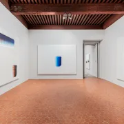 Visitez l\'exposition permanente Lee Ufan Arles